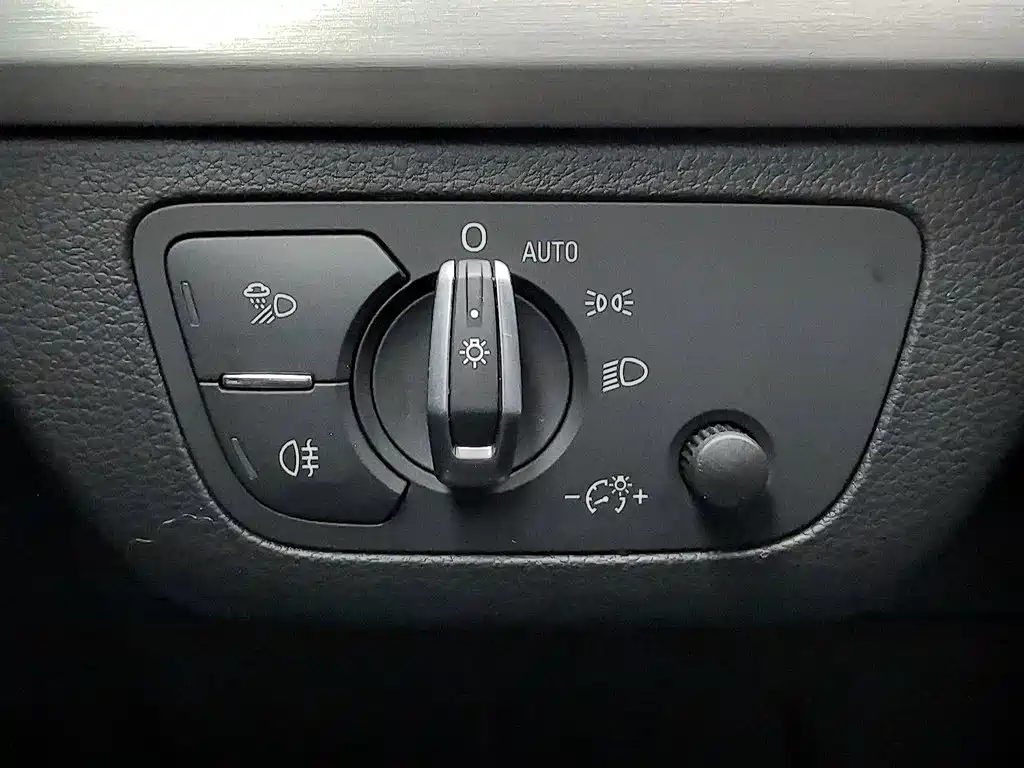 Audi Q5L — миниатюра 21