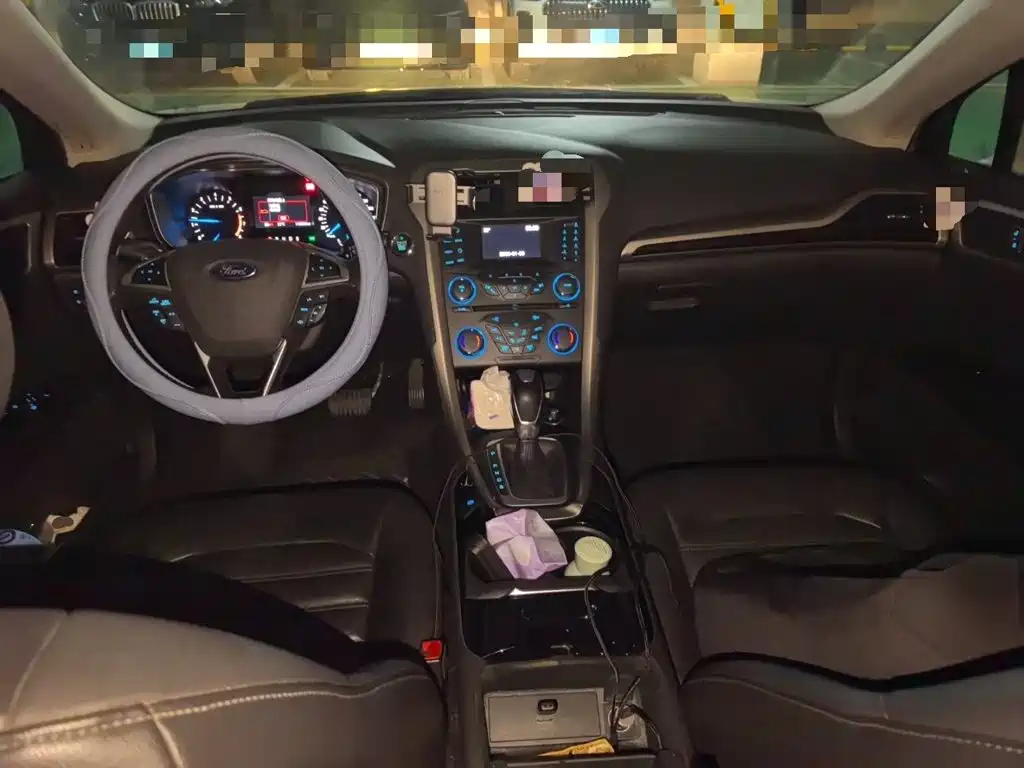 Ford Mondeo — миниатюра 10
