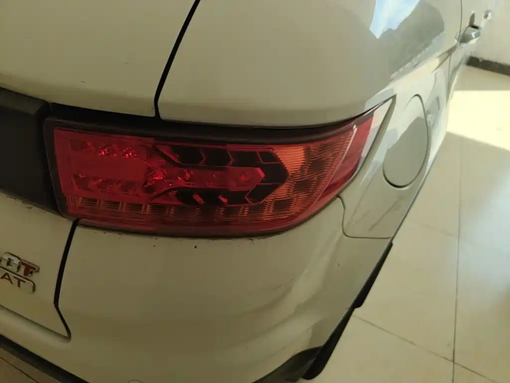 Landwind Landwind X7 — миниатюра 8