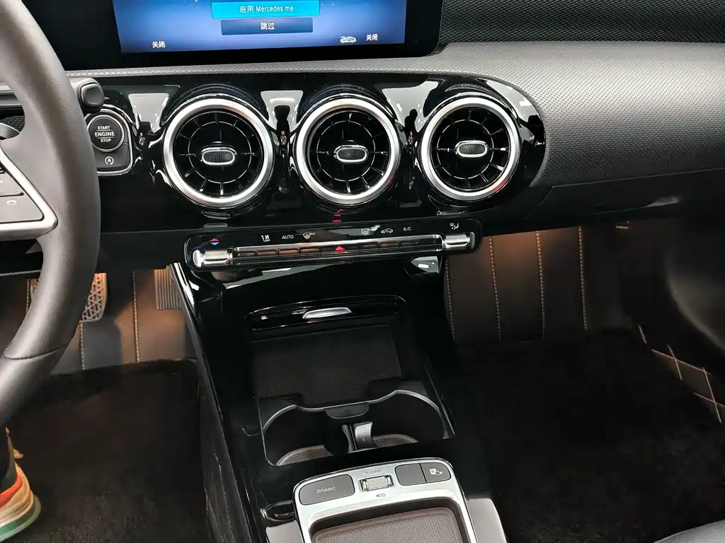 Mercedes-Benz A-Class — миниатюра 13