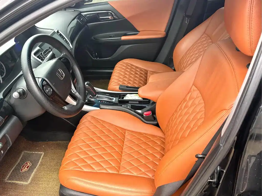 Honda Accord — миниатюра 7