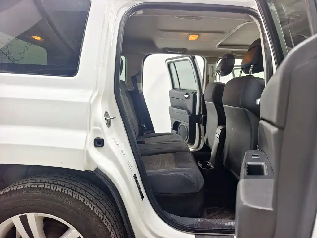 Jeep Patriot — миниатюра 16