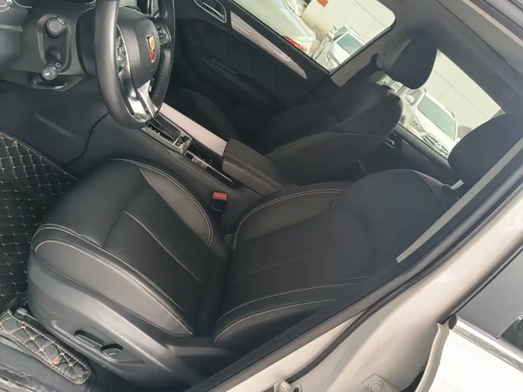 Roewe RX5 — миниатюра 15