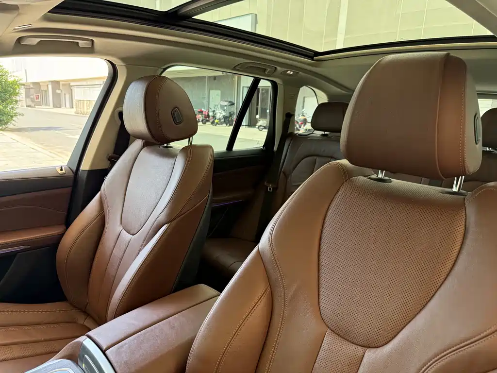 BMW X5 (Import) — миниатюра 16