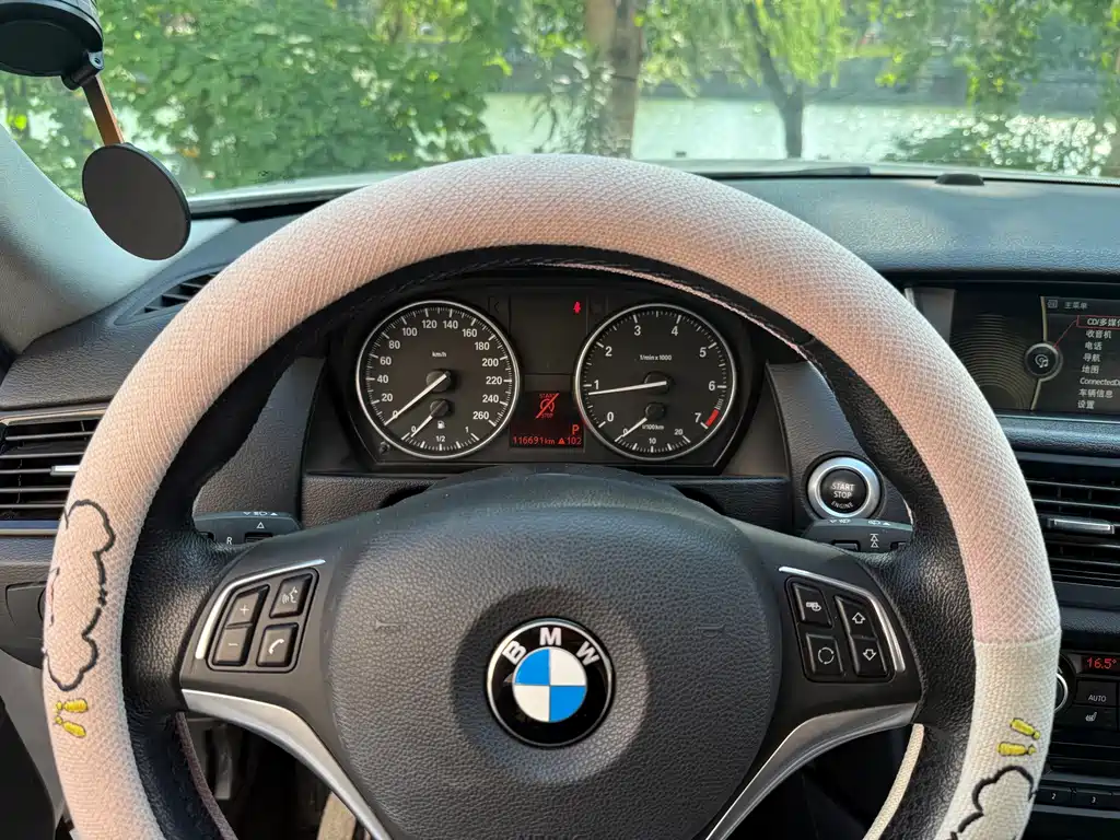 BMW X1 — миниатюра 14