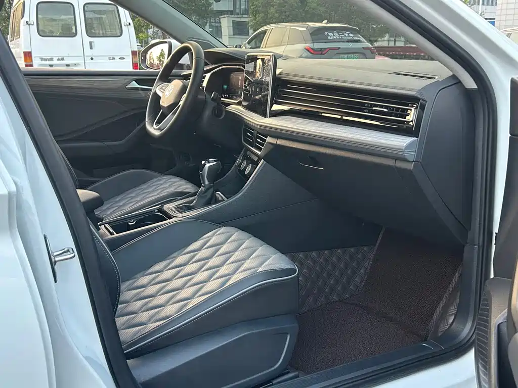 Volkswagen Sagitar — миниатюра 10