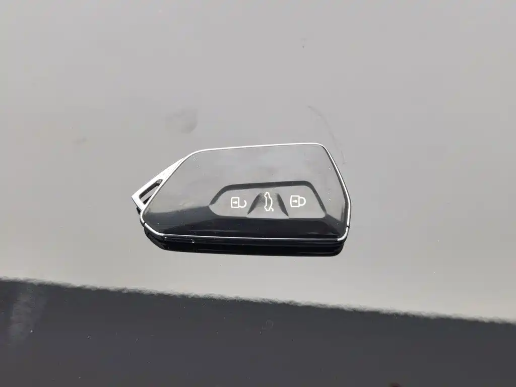 Volkswagen ID.3 — миниатюра 19