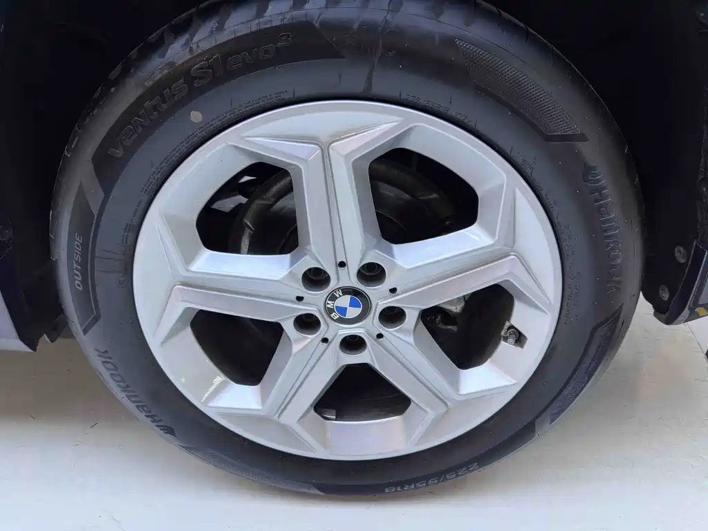 BMW X1 — миниатюра 18