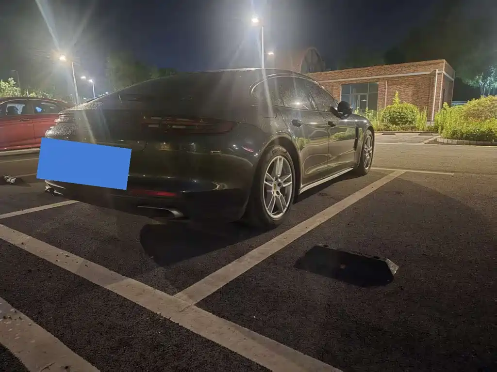 Porsche Panamera — миниатюра 4