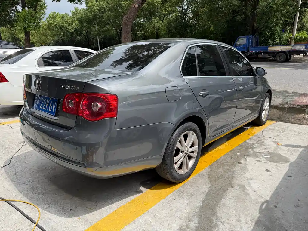 Volkswagen Sagitar — миниатюра 3