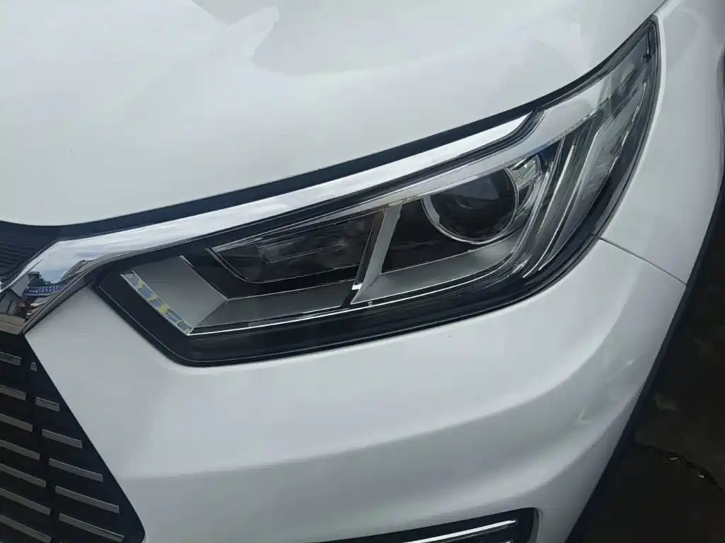 BYD Yuan EV — миниатюра 24