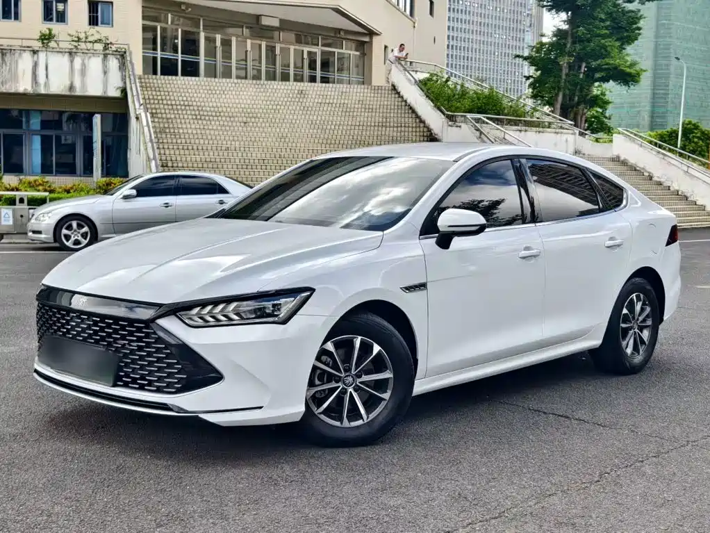 BYD Qin PLUS — миниатюра 3