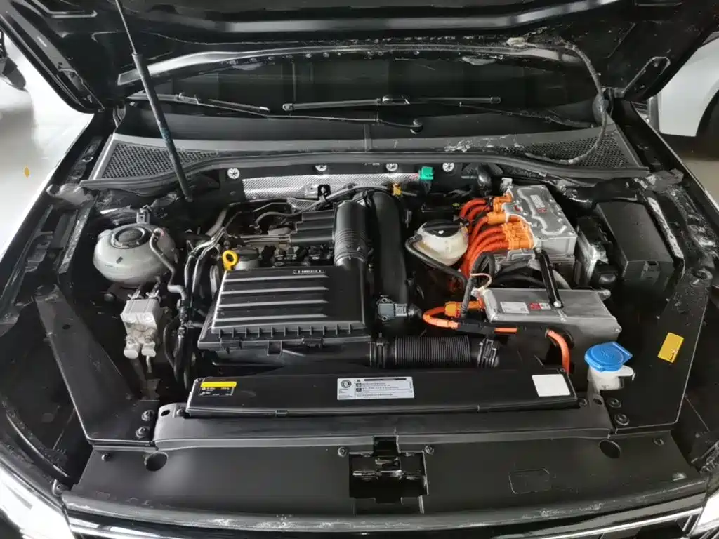 Volkswagen Magotan PHEV — миниатюра 20
