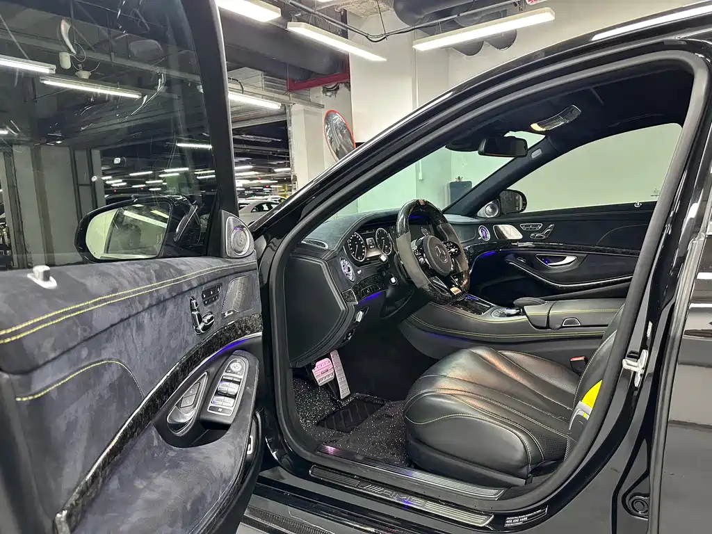 Mercedes-Benz S-Class — миниатюра 6