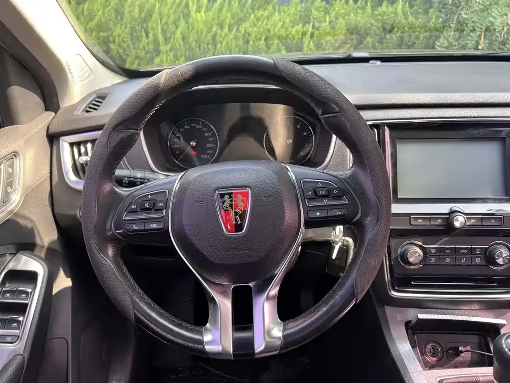 Roewe RX5 — миниатюра 2