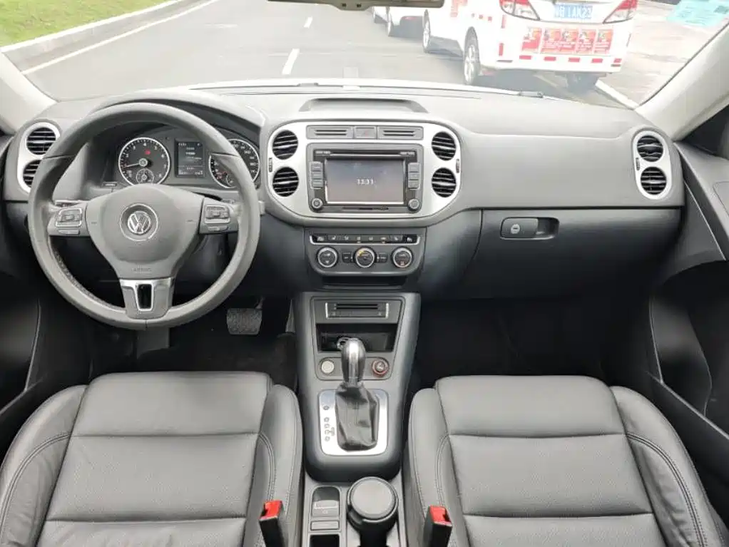 Volkswagen Tiguan — миниатюра 9
