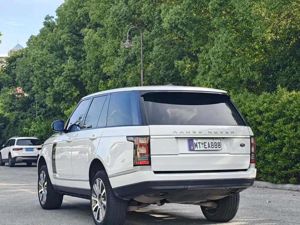 Land Rover Range Rover 2015 3.0 TDV6 Vogue