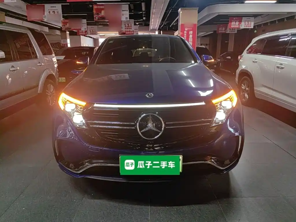 Mercedes-Benz EQC — миниатюра 3
