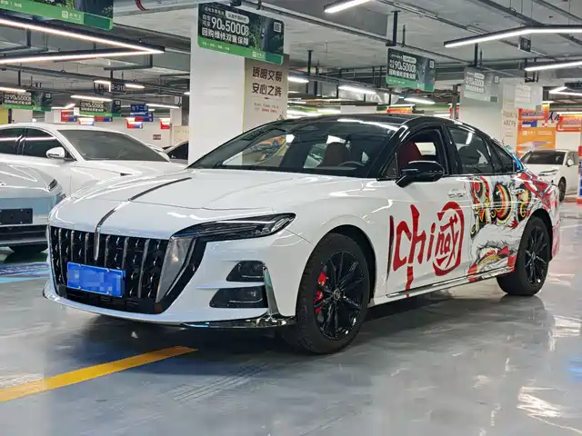 2025 Hongqi H6
