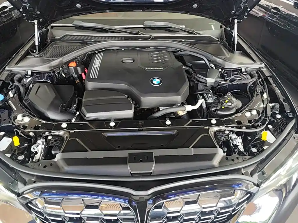 BMW 3 Series — миниатюра 20