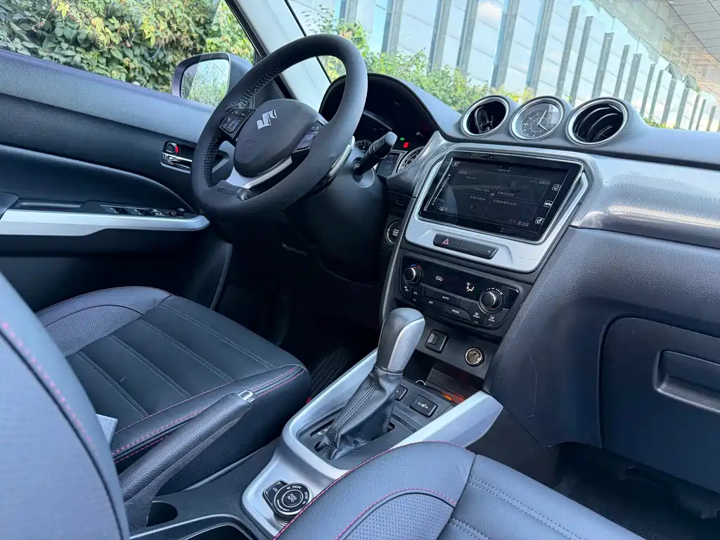 Suzuki Vitara — миниатюра 16