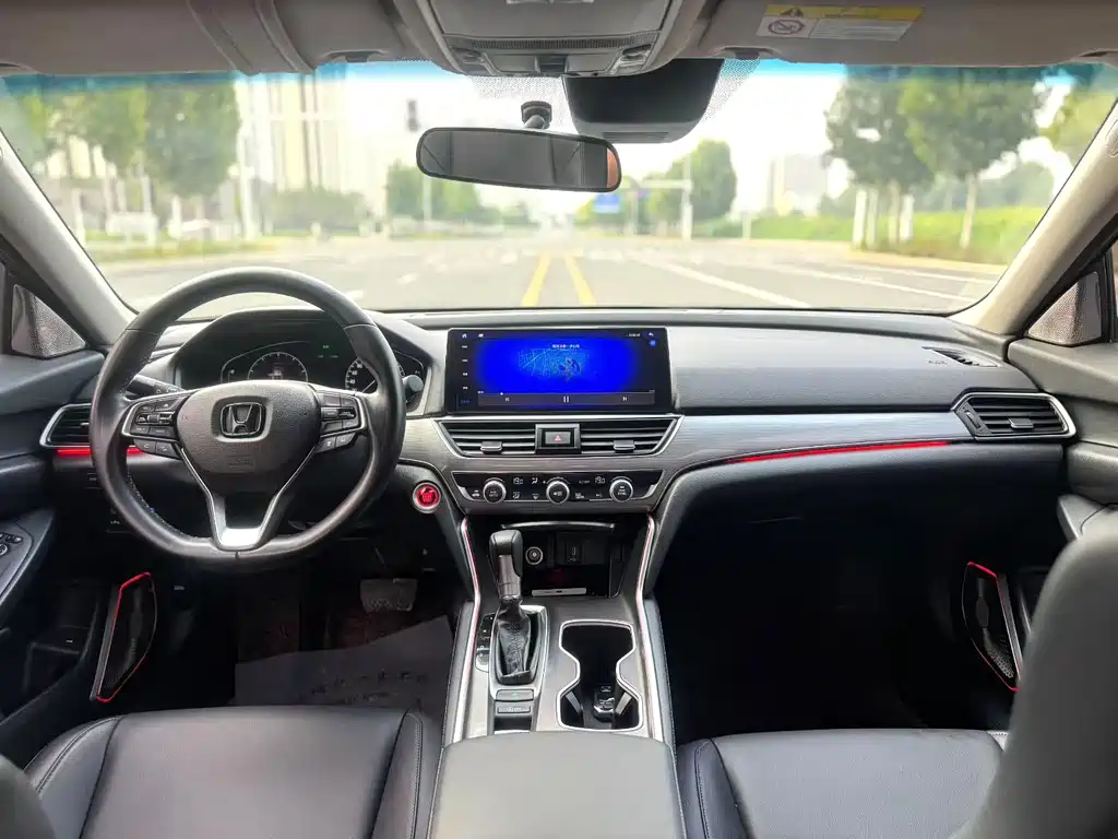 Honda Accord — миниатюра 14