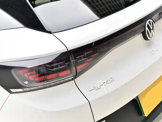 VOLKSWAGEN ID.4 CROZZ