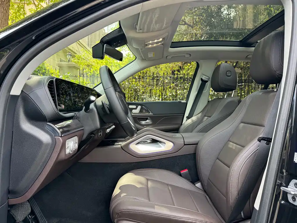 Mercedes-Benz GLE (Import) — миниатюра 7