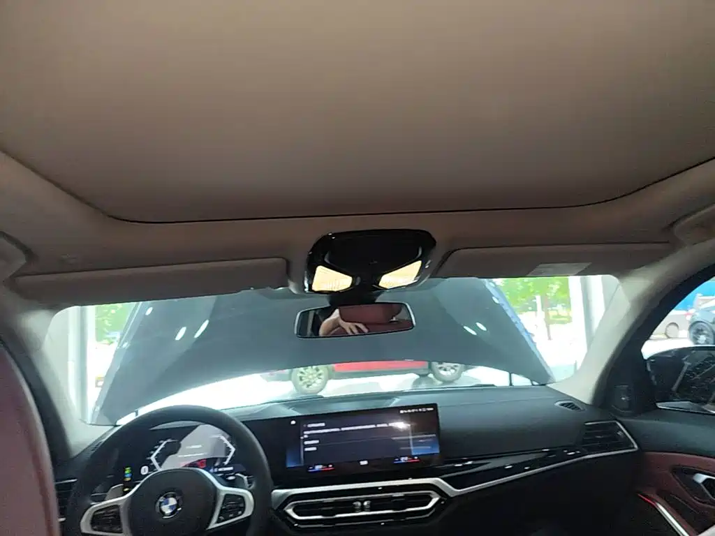 BMW 3 Series — миниатюра 18