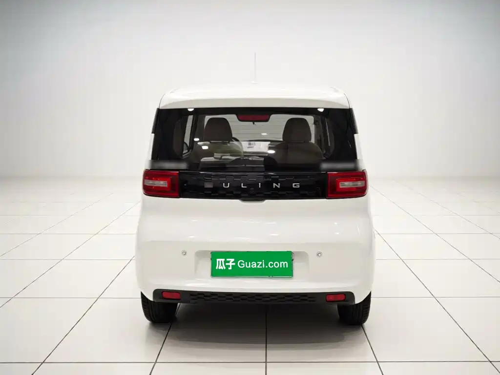 Wuling MINIEV — миниатюра 3