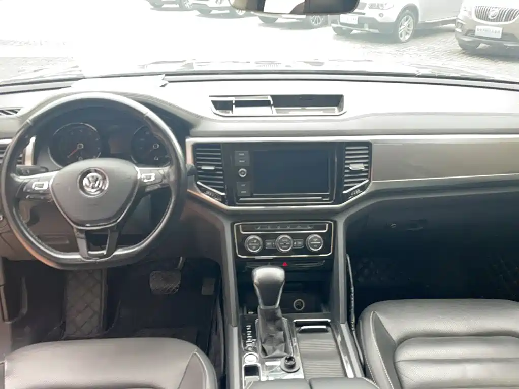 Volkswagen Teramont — миниатюра 10