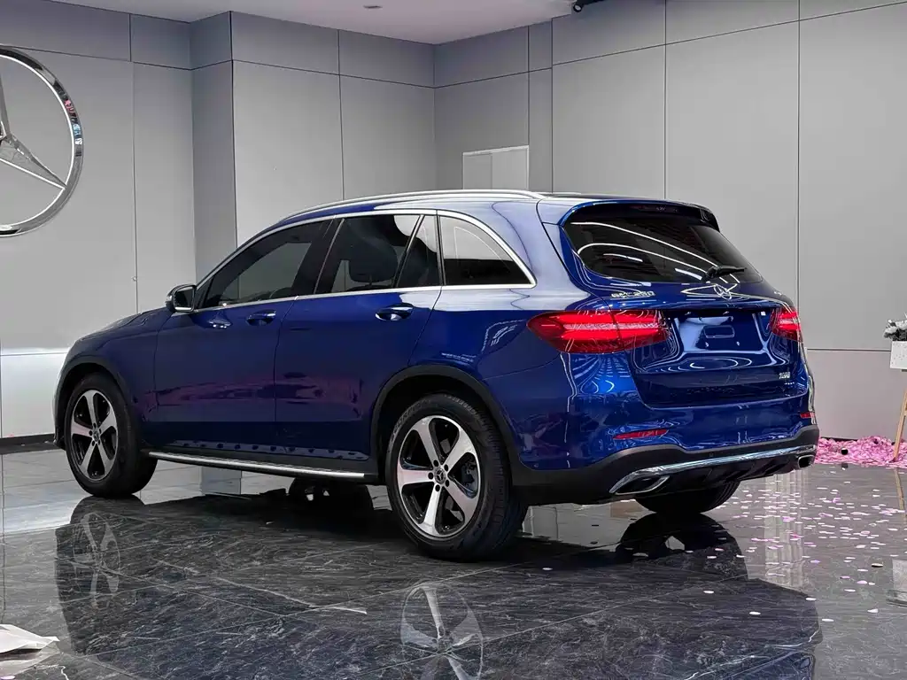 Mercedes-Benz GLC — миниатюра 9