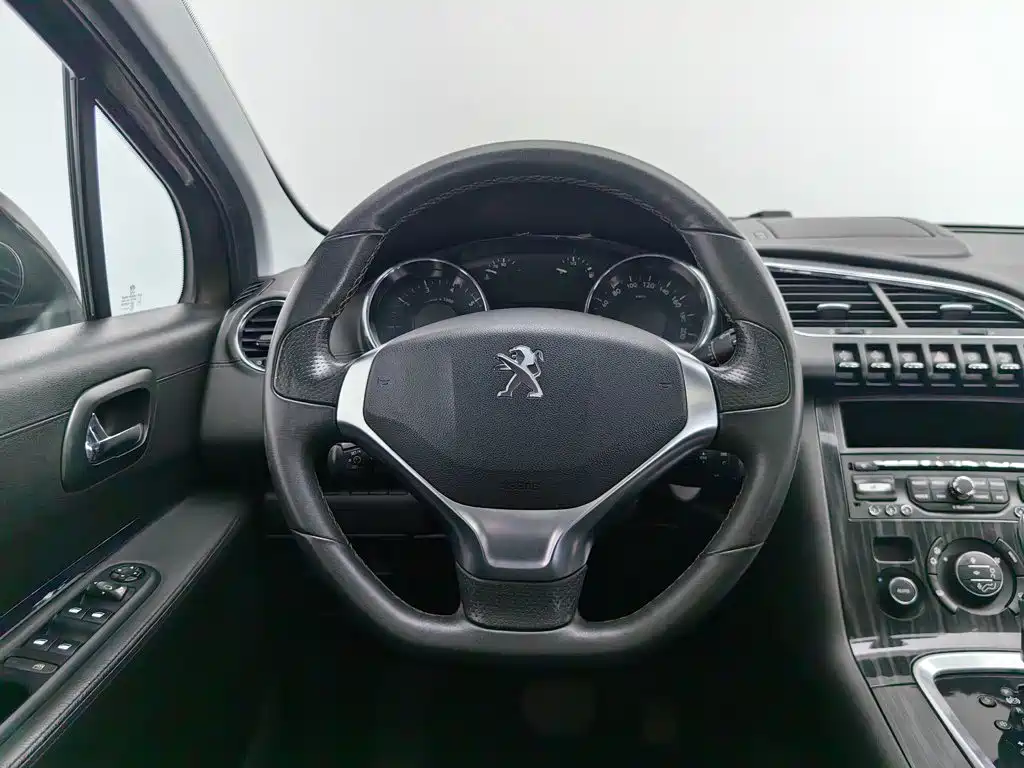 Peugeot 3008 — миниатюра 11