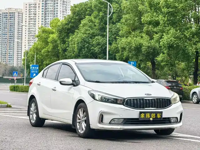 KIA K3 2016