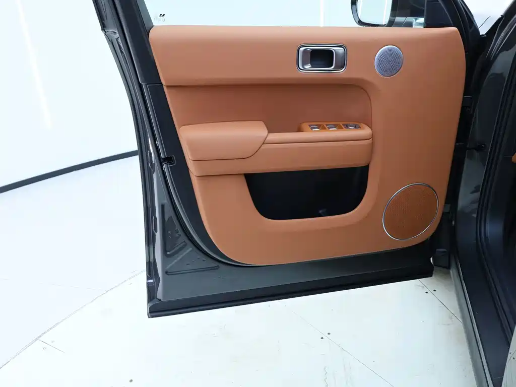 Li Auto Li L7 — миниатюра 8