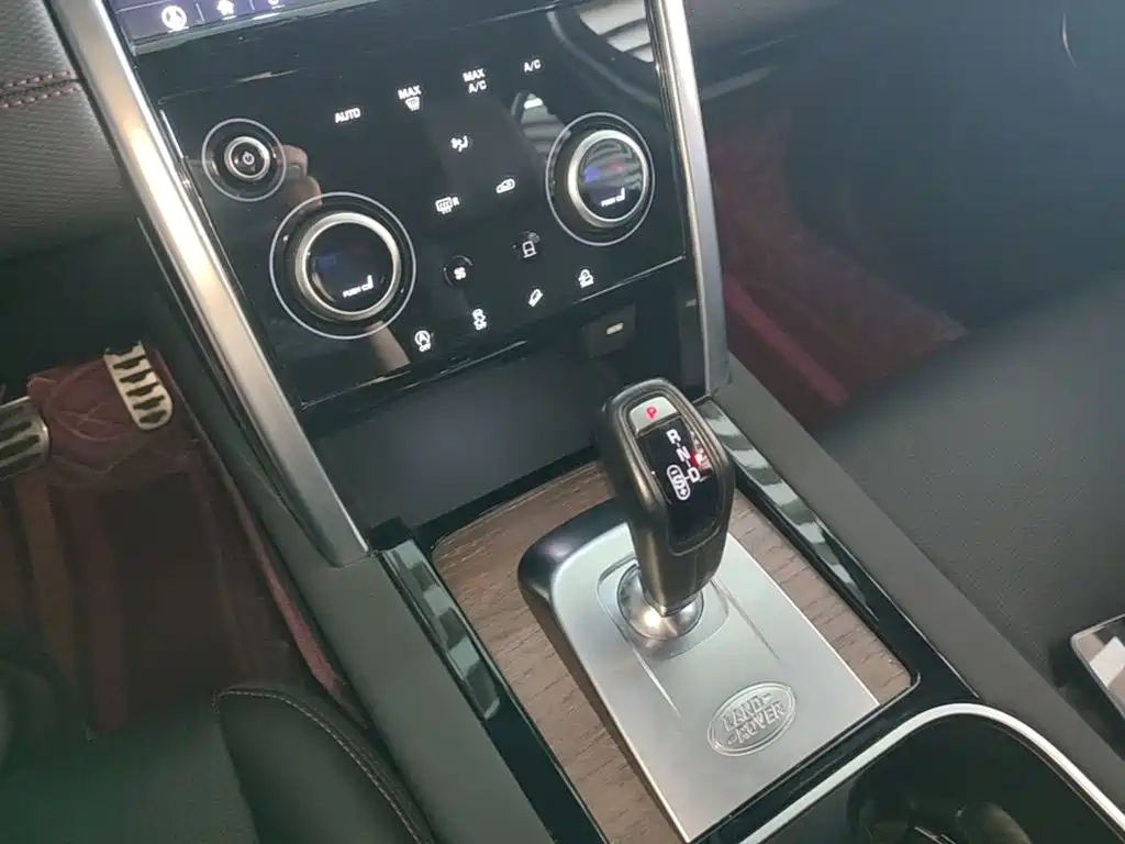 Land Rover Discovery Sport — миниатюра 14