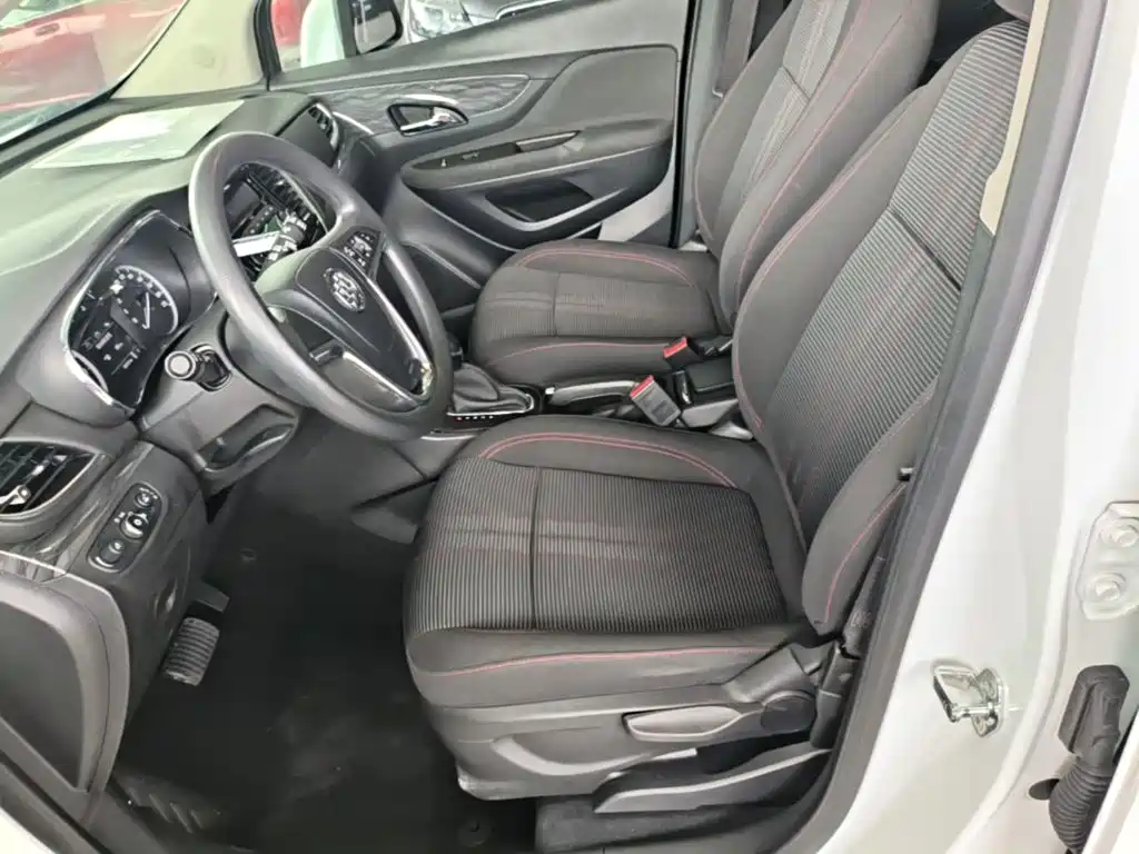 Buick Encore — миниатюра 15