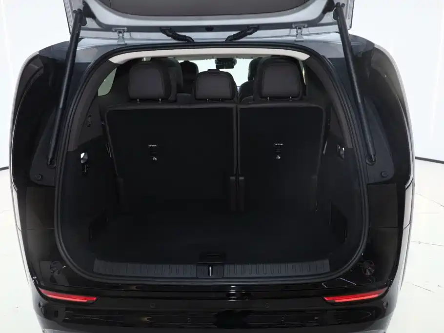Li Auto Li MEGA — миниатюра 11