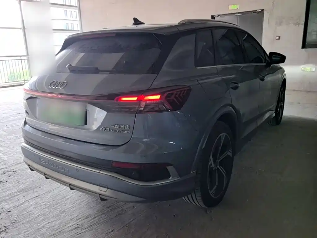 Audi Q4 e-tron — миниатюра 7