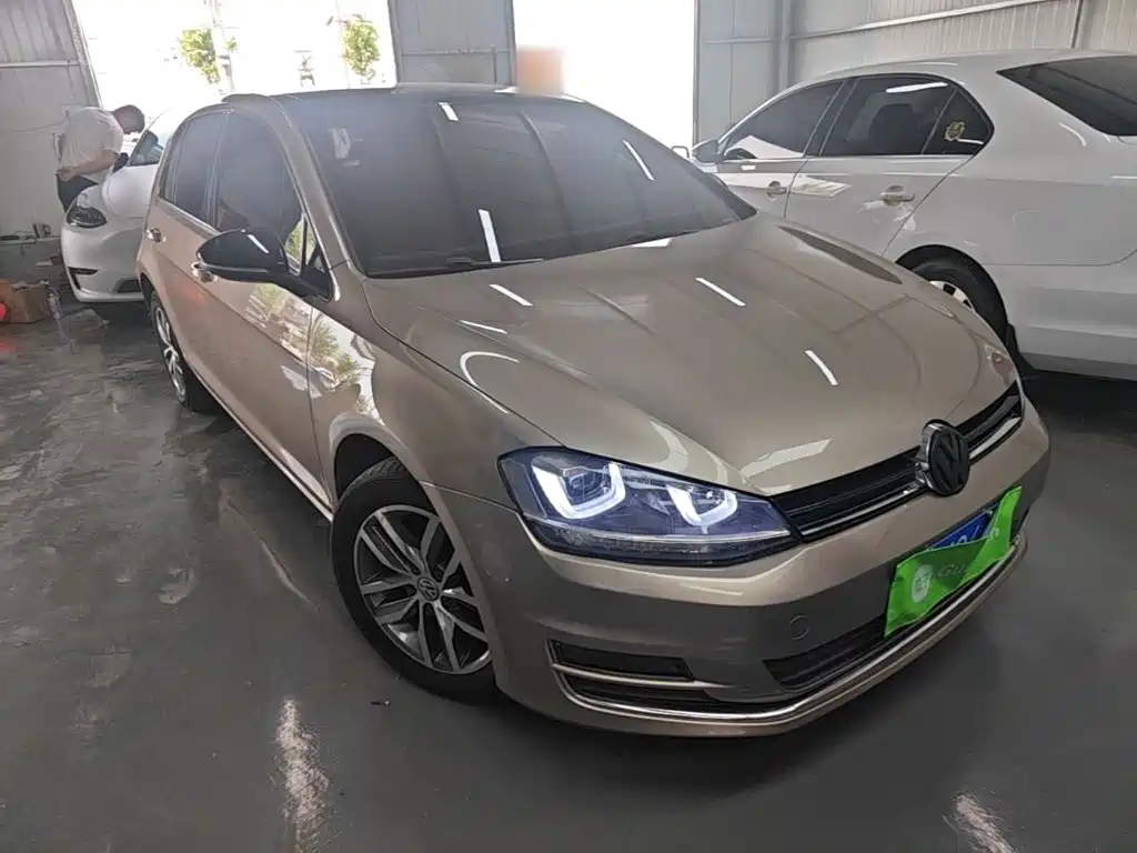 Volkswagen Golf — миниатюра 4