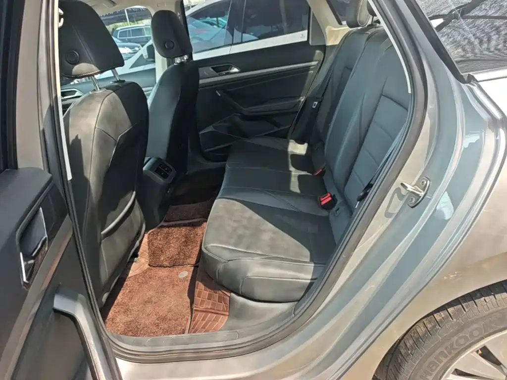 Volkswagen Lavida — миниатюра 17