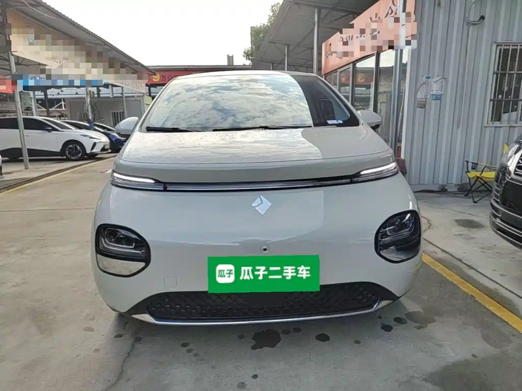 Baojun Yunduo — миниатюра 3