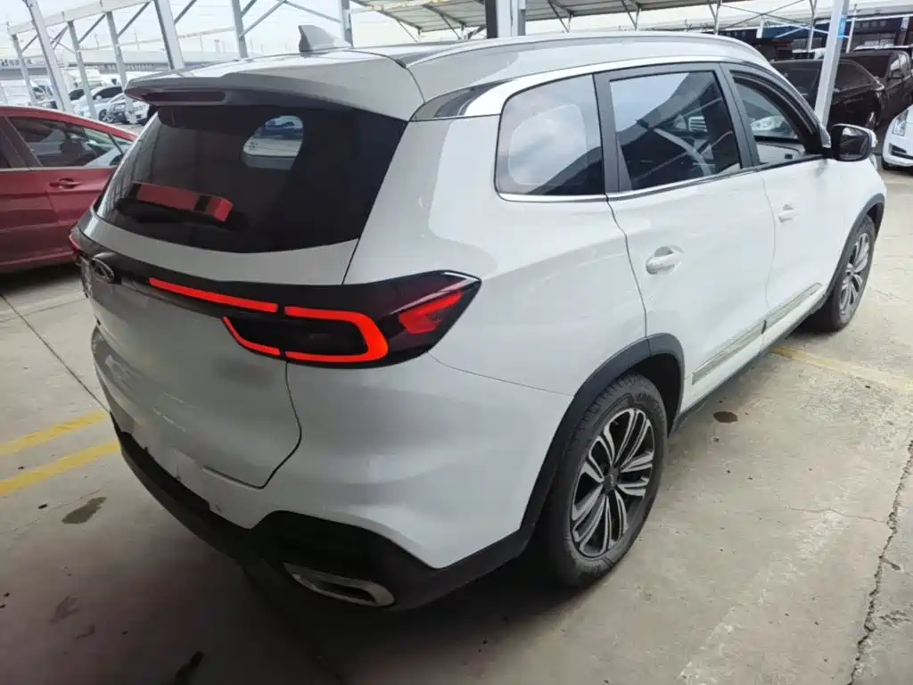 Chery Tiggo 8 — миниатюра 7