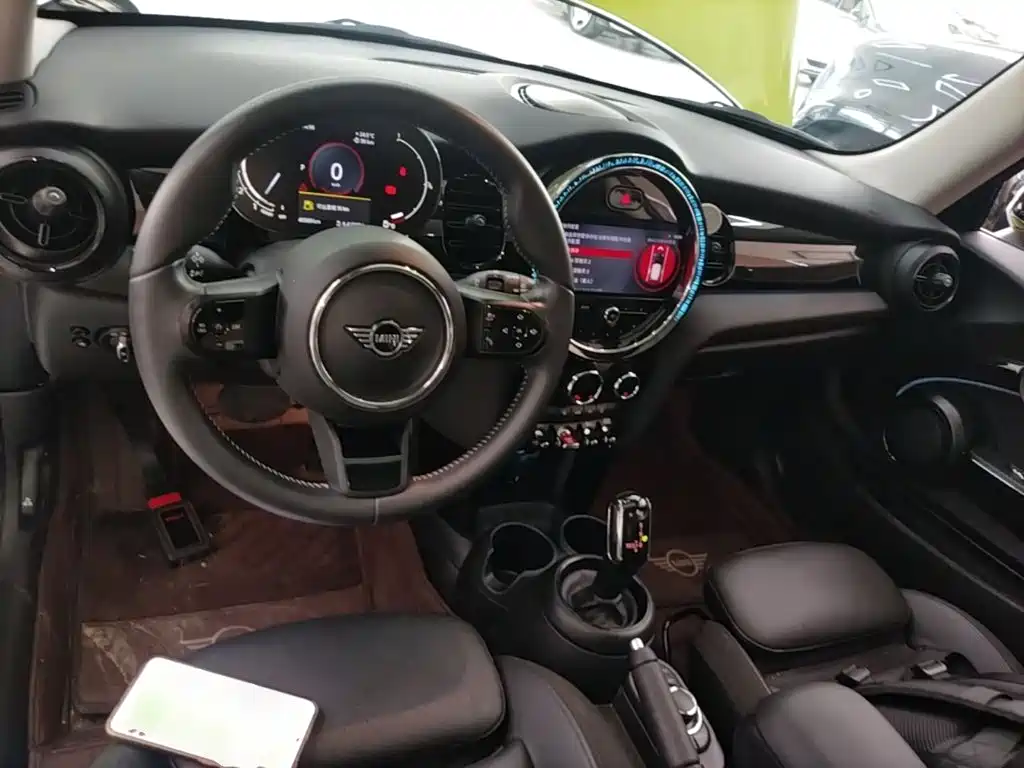 MINI Mini — миниатюра 10