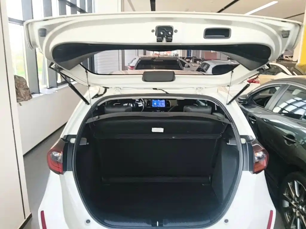 Honda Fit — миниатюра 19