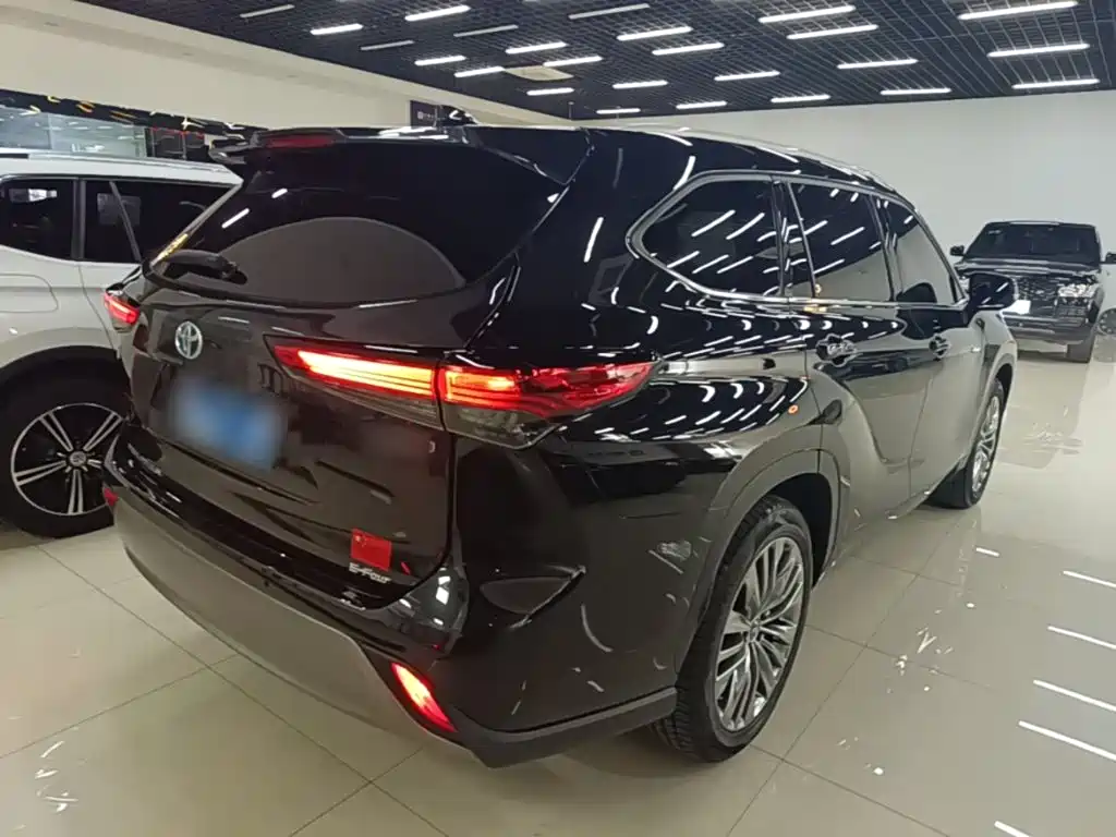 Toyota Highlander — миниатюра 7