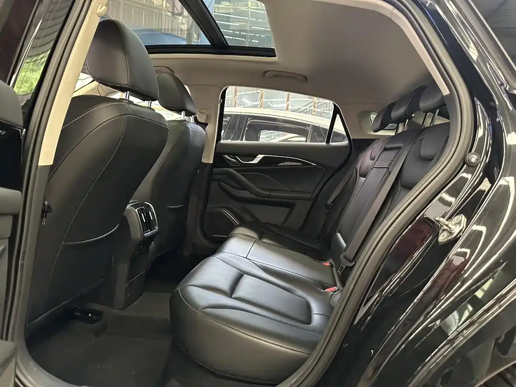 Bestune B70 2022 1.5T AT Premium