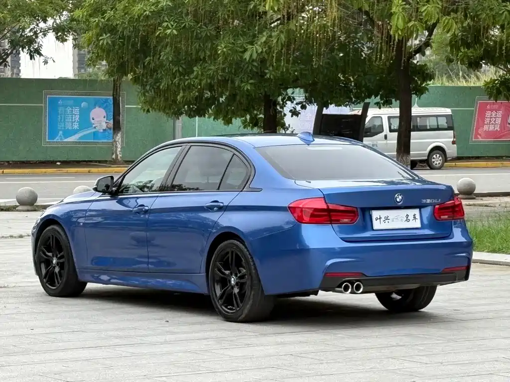BMW 3 Series — миниатюра 13
