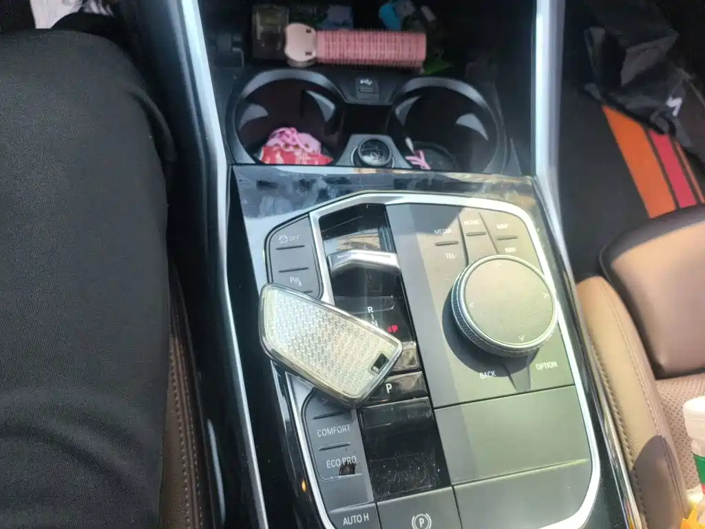 BMW 3 Series — миниатюра 10