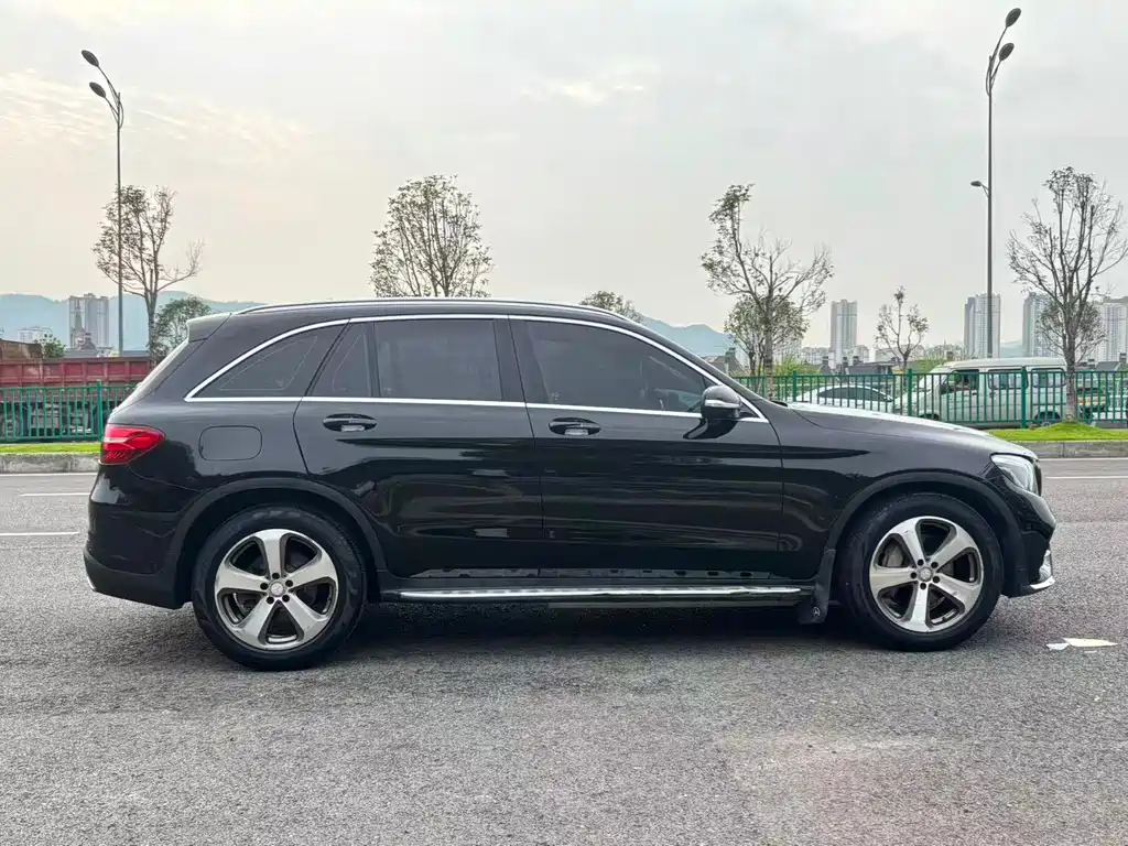 Mercedes-Benz GLC — миниатюра 4